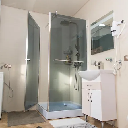 кичера * Mizhhirya (Transcarpathia)